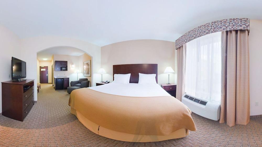 Holiday Inn Express Guymon By Ihg Exterior photo